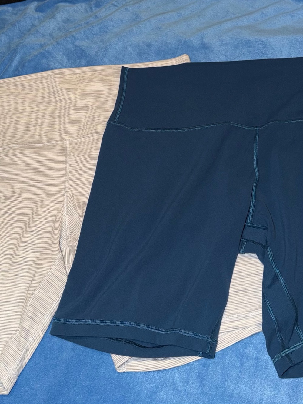 Lululemon 2 shorts RN 106259